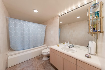Photo 23 at 875 Eyremount Drive, British Properties, West Vancouver