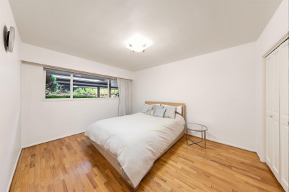 Photo 13 at 875 Eyremount Drive, British Properties, West Vancouver