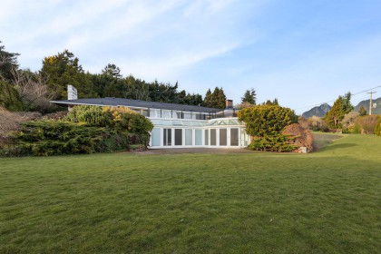 Photo 3 at 875 Eyremount Drive, British Properties, West Vancouver