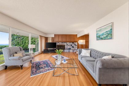 Photo 10 at 875 Eyremount Drive, British Properties, West Vancouver