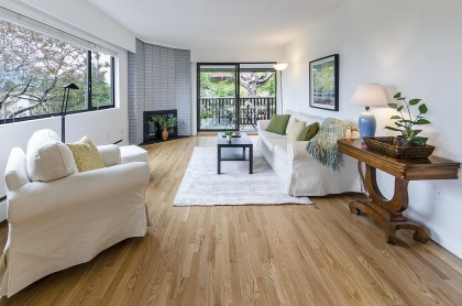Photo 1 at 303 - 1610 Chesterfield Avenue, Central Lonsdale, North Vancouver