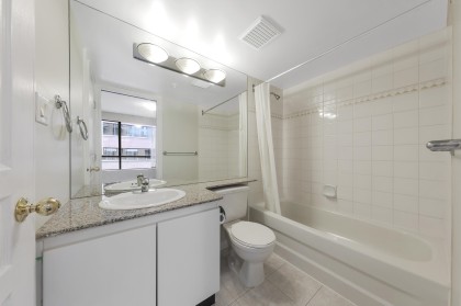 Photo 10 at 309 - 1189 Howe Street, Downtown VW, Vancouver West