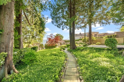Photo 16 at 2560 Bellevue Avenue, Dundarave, West Vancouver