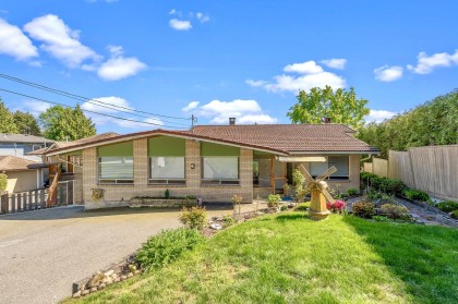 Photo 19 at 2560 Bellevue Avenue, Dundarave, West Vancouver
