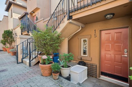 Photo 2 at 15 - 3036 W 4th Avenue, Kitsilano, Vancouver West