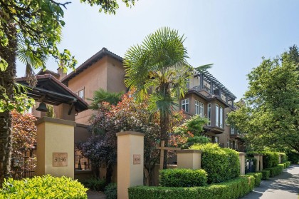 Photo 1 at 15 - 3036 W 4th Avenue, Kitsilano, Vancouver West