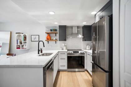 Photo 10 at 15 - 3036 W 4th Avenue, Kitsilano, Vancouver West