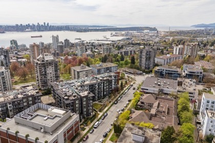 Photo 18 at 603 - 108 E 8th Street, Central Lonsdale, North Vancouver