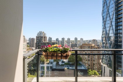 Photo 17 at PH10 - 1082 Seymour Street, Downtown VW, Vancouver West