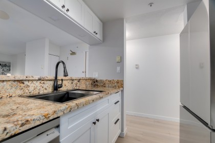 Photo 11 at 810 - 1268 W Broadway, Fairview VW, Vancouver West