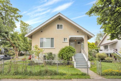 Photo 22 at 2206 Musqueamview Street, Kitsilano, Vancouver West