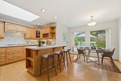 Photo 7 at 2522 Bronte Drive, Blueridge NV, North Vancouver