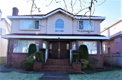 Photo 1 at 122 W 43rd Avenue, Oakridge VW, Vancouver West