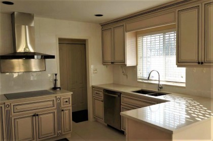 Photo 4 at 122 W 43rd Avenue, Oakridge VW, Vancouver West