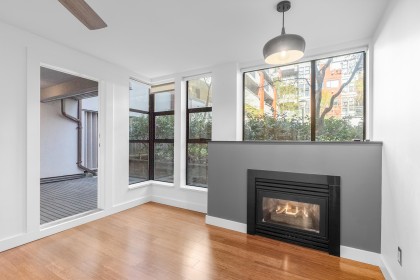 Photo 12 at 203 - 305 Lonsdale Avenue, Lower Lonsdale, North Vancouver