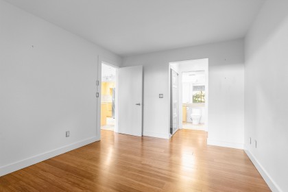 Photo 20 at 203 - 305 Lonsdale Avenue, Lower Lonsdale, North Vancouver