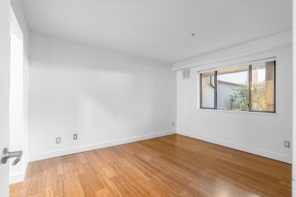 Photo 18 at 203 - 305 Lonsdale Avenue, Lower Lonsdale, North Vancouver