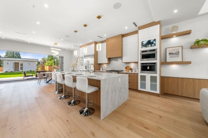 Photo 7 at 1511 Burrill Avenue, Lynn Valley, North Vancouver