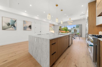 Photo 8 at 1511 Burrill Avenue, Lynn Valley, North Vancouver