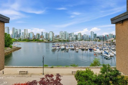Photo 3 at 774 Millbank, False Creek, Vancouver West