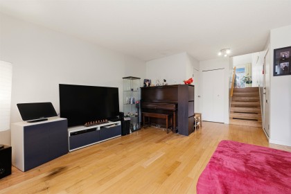 Photo 10 at 774 Millbank, False Creek, Vancouver West