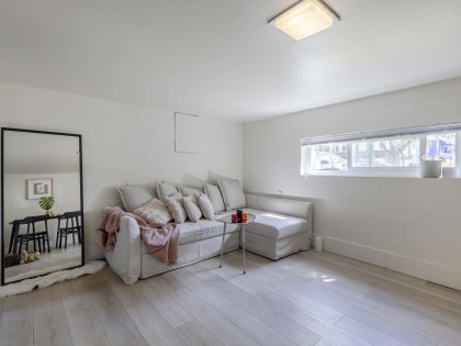 Photo 21 at 2325 W 8th Avenue, Kitsilano, Vancouver West