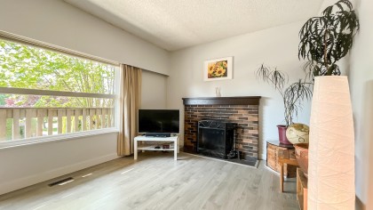 Photo 6 at 985 Old Lillooet Road, Lynnmour, North Vancouver