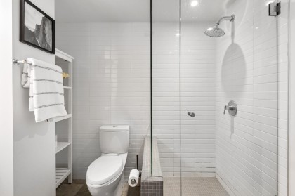 Photo 22 at 410 - 388 W 1st Avenue, False Creek, Vancouver West