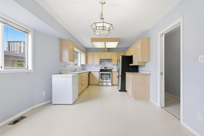 Photo 9 at 1227 12th Street, Ambleside, West Vancouver