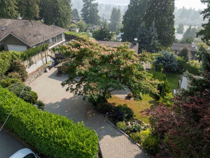 Photo 2 at 1240 Nepal Crescent, Ambleside, West Vancouver