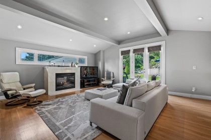 Photo 22 at 1240 Nepal Crescent, Ambleside, West Vancouver
