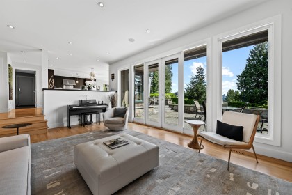 Photo 10 at 1240 Nepal Crescent, Ambleside, West Vancouver