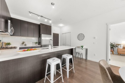 Photo 9 at 101 - 717 Chesterfield Avenue, Central Lonsdale, North Vancouver