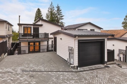 Photo 2 at 806 Montroyal Boulevard, Canyon Heights NV, North Vancouver