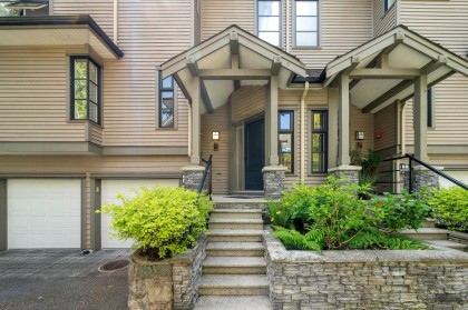 Photo 6 at 15 - 3150 Sunnyhurst Road, Lynn Valley, North Vancouver