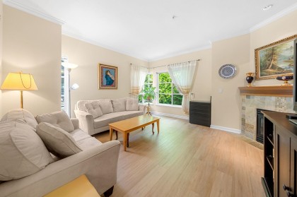 Photo 7 at 15 - 3150 Sunnyhurst Road, Lynn Valley, North Vancouver