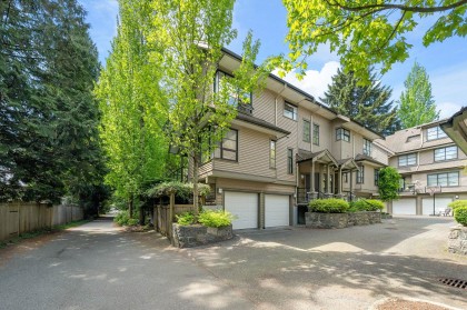 Photo 3 at 15 - 3150 Sunnyhurst Road, Lynn Valley, North Vancouver