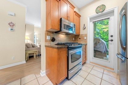 Photo 18 at 15 - 3150 Sunnyhurst Road, Lynn Valley, North Vancouver