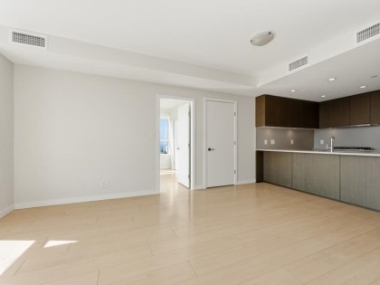 Photo 14 at 1702 - 125 14th Street, Central Lonsdale, North Vancouver