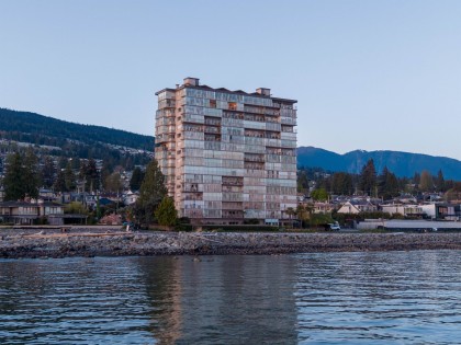 Photo 2 at 1503 - 150 24th Street, Dundarave, West Vancouver