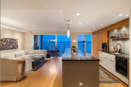 Photo 12 at 1503 - 150 24th Street, Dundarave, West Vancouver