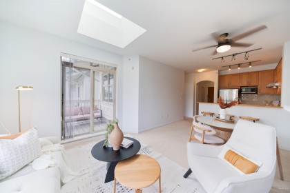 Photo 6 at 404 - 4883 Maclure Mews, Quilchena, Vancouver West