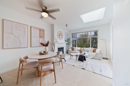 Photo 10 at 404 - 4883 Maclure Mews, Quilchena, Vancouver West