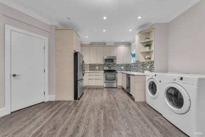 Photo 36 at 2567 Lawson Avenue, Dundarave, West Vancouver