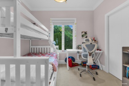 Photo 32 at 2567 Lawson Avenue, Dundarave, West Vancouver