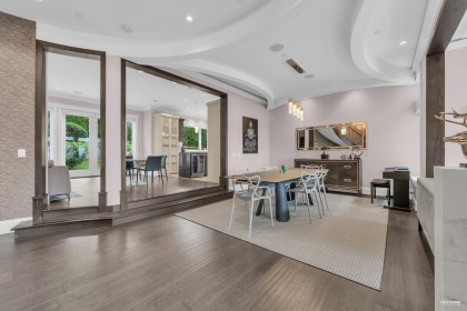 Photo 10 at 2567 Lawson Avenue, Dundarave, West Vancouver