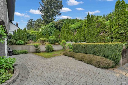 Photo 39 at 2567 Lawson Avenue, Dundarave, West Vancouver