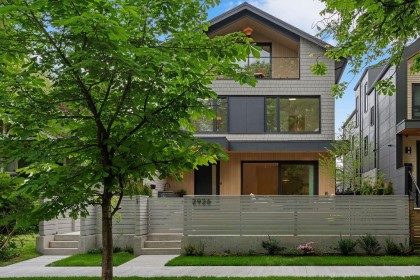 Photo 1 at 1 - 2926 W 12th Avenue, Kitsilano, Vancouver West