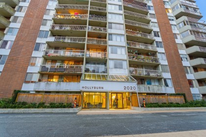 Photo 1 at 808 - 2020 Fullerton Avenue, Pemberton NV, North Vancouver