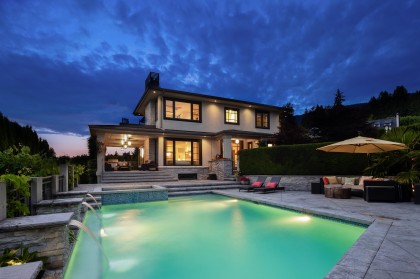 Photo 3 at 285 26th Street, Dundarave, West Vancouver